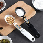Electronic kitchen scale Digital kitchen scale Precision kitchen scale Accurate measuring spoon LCD kitchen scale Easy-to-use kitchen scale Liquid and powdery ingredient measurement Tare function kitchen scale Home chef essential Kitchen tool for precise cooking Innovative kitchen scale Sleek design kitchen scale User-friendly digital scale Cooking accuracy tool Kitchen gadget for accurate measurements